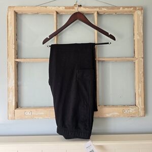 Reebok Cargo Joggers NWT Lg Black